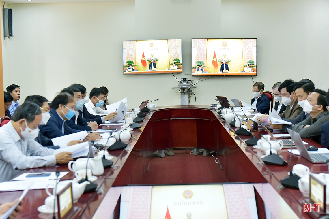 Tìm giải pháp trọng tâm xây dựng kinh tế Việt Nam phát triển nhanh, bền vững
