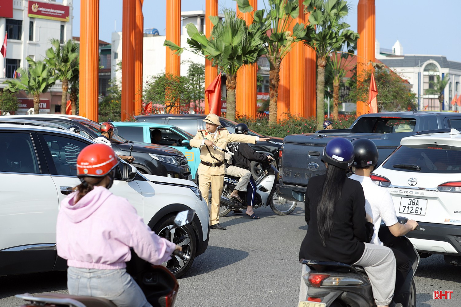 bqbht_br_csgt-phan-luonggiao-thong-dip-tett.jpg