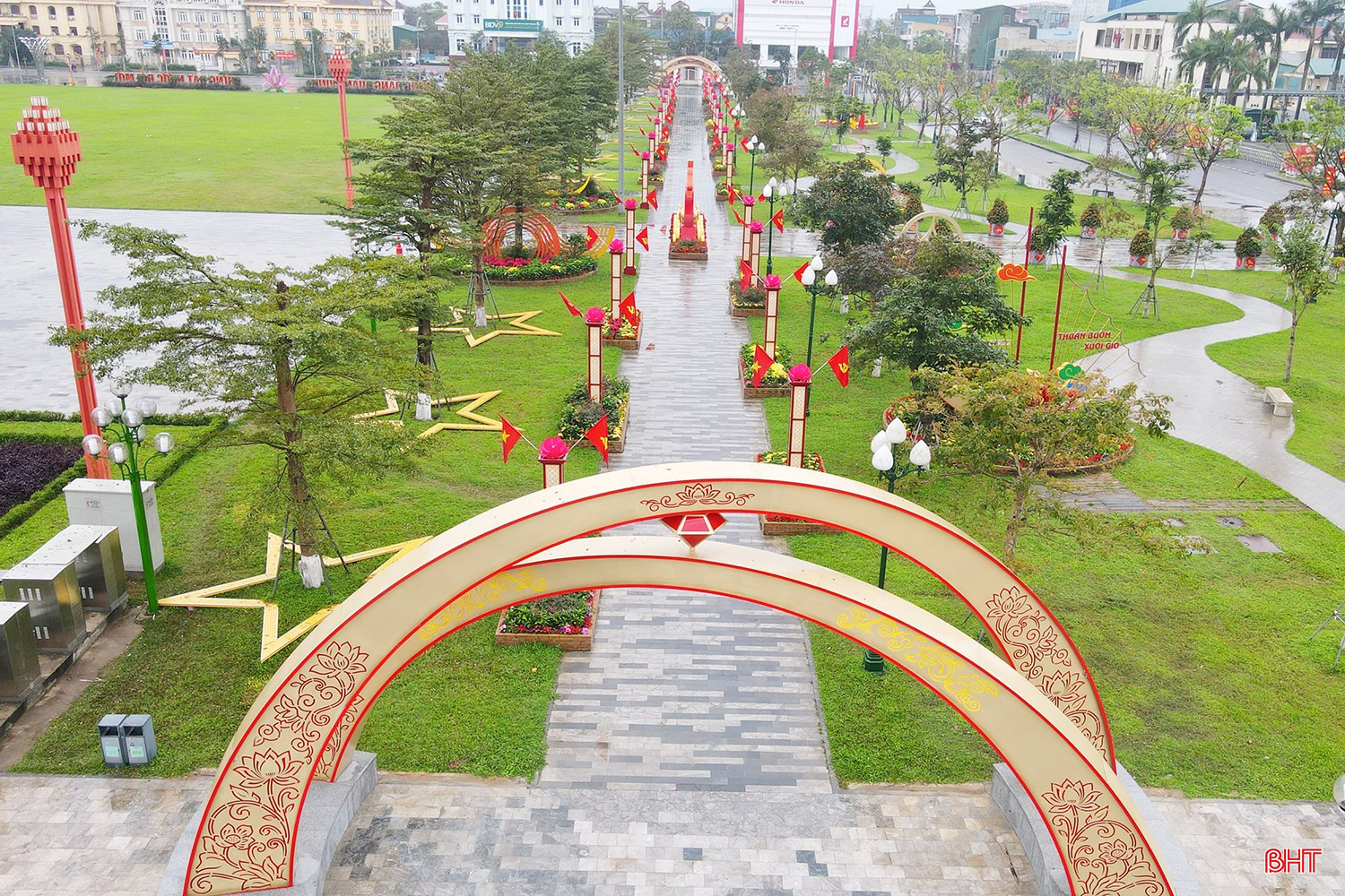 bqbht_br_thanh-sen-mung-1-tet-8c.jpg