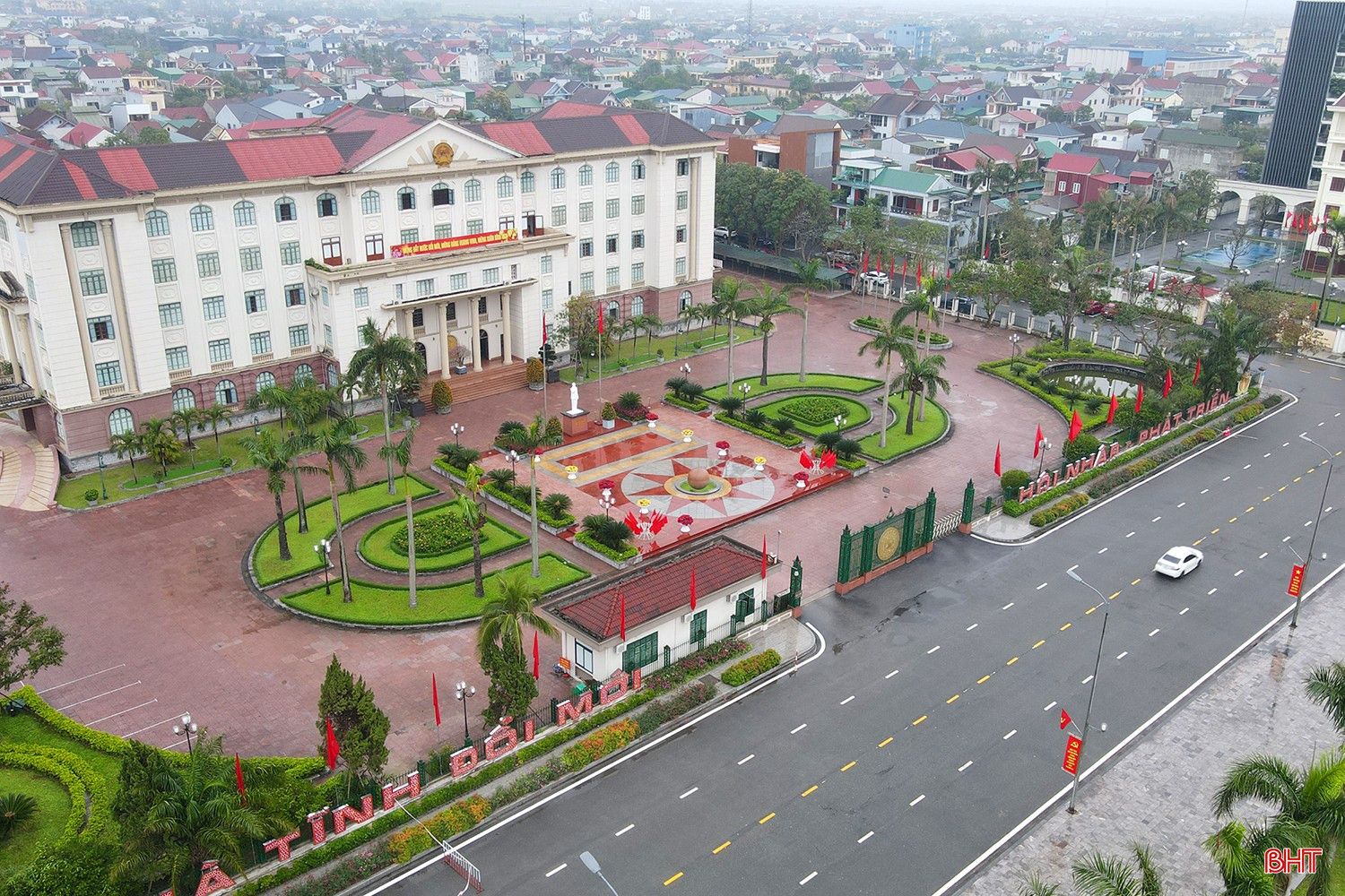 bqbht_br_thanh-sen-mung-1-tet-010b.jpg