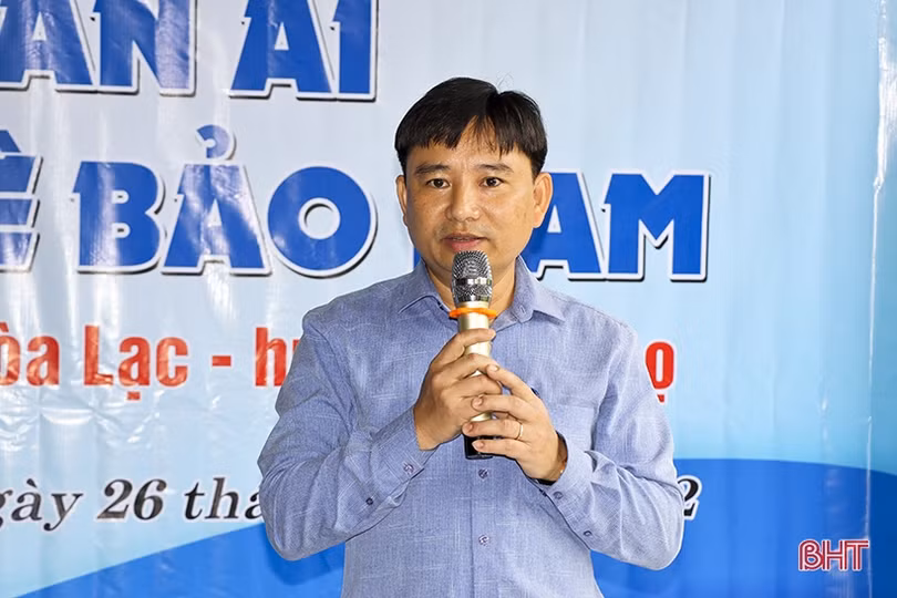 Bàn giao nhà nhân ái cho học sinh mồ côi ở Đức Thọ