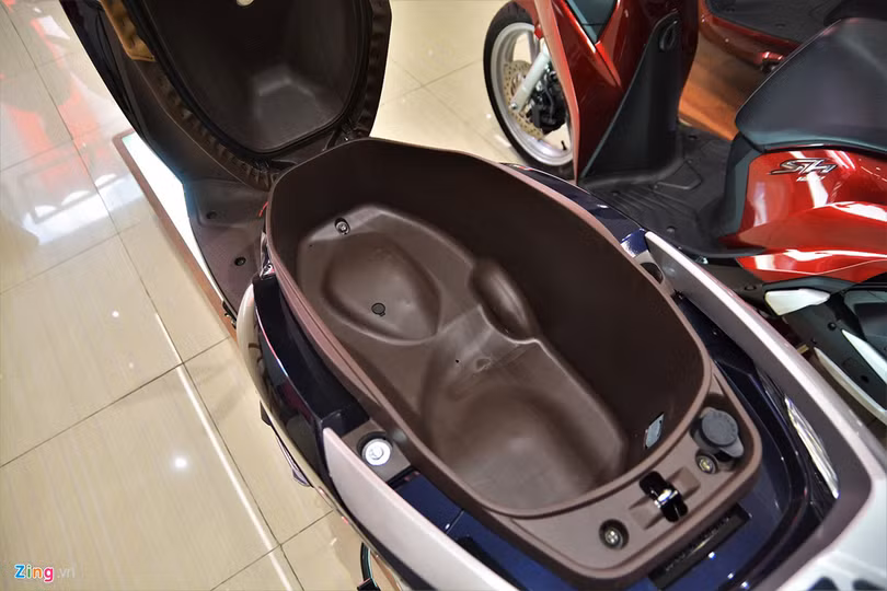Honda Lead thế hệ mới 3 phiên bản, đại lý chưa có xe để bán
