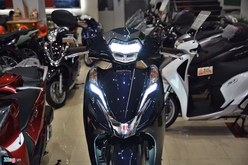 Honda Lead thế hệ mới 3 phiên bản, đại lý chưa có xe để bán