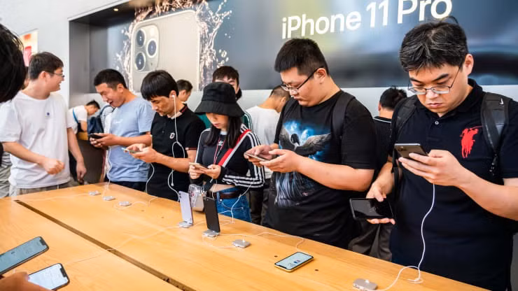 Apple, Microsoft vùng vẫy trong cơn mắc kẹt ở Trung Quốc