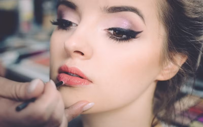 Cảnh báo những thói quen đang “ăn mòn” sức khỏe của bạn mỗi ngày