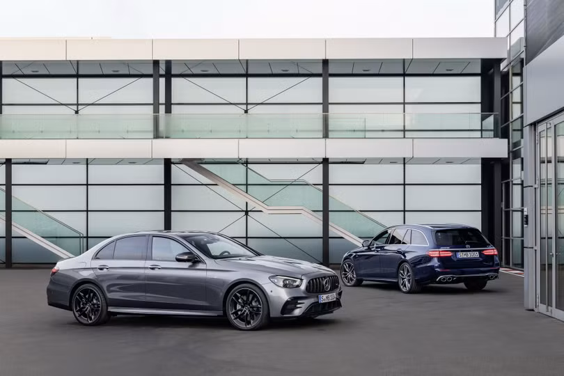 Phiên bản hiệu năng cao Mercedes-AMG E53 2021 chính thức trình làng
