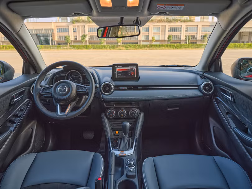 Mazda2 2020 chính thức ra mắt tại Việt Nam, Giá từ 555 triệu đồng