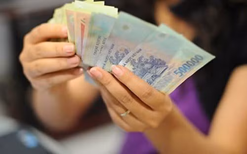 Bên cạnh những doanh nghiệp thưởng từ vài chục đến vài trăm triệu đồng thì cũng có doanh nghiệp không có thưởng Tết cho người lao động.