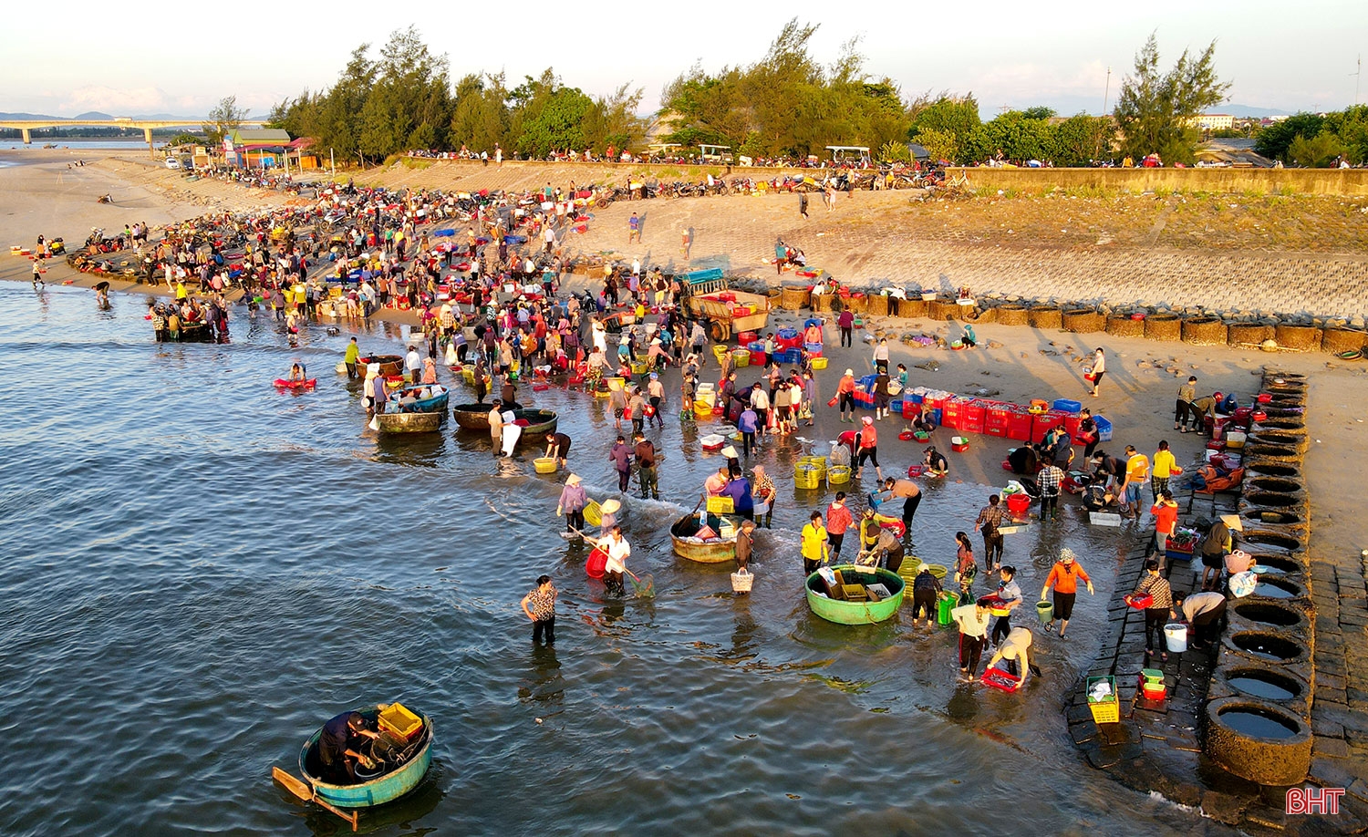 “Nhất kinh kỳ, nhì Nhượng Bạn”...