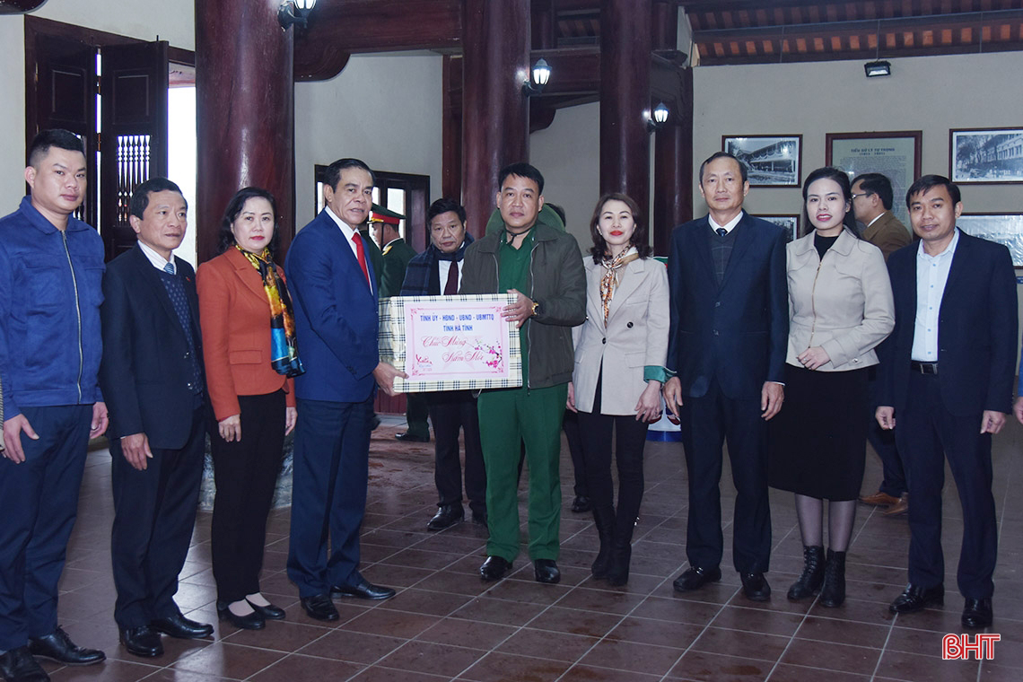 Phát huy truyền thống, khắc phục khó khăn, xây dựng Hà Tĩnh ngày càng phát triển