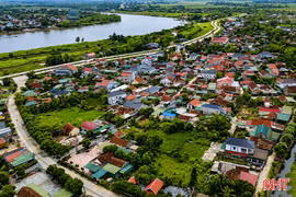 Dấu ấn ngôi làng cổ hơn 500 năm tuổi bên dòng La 