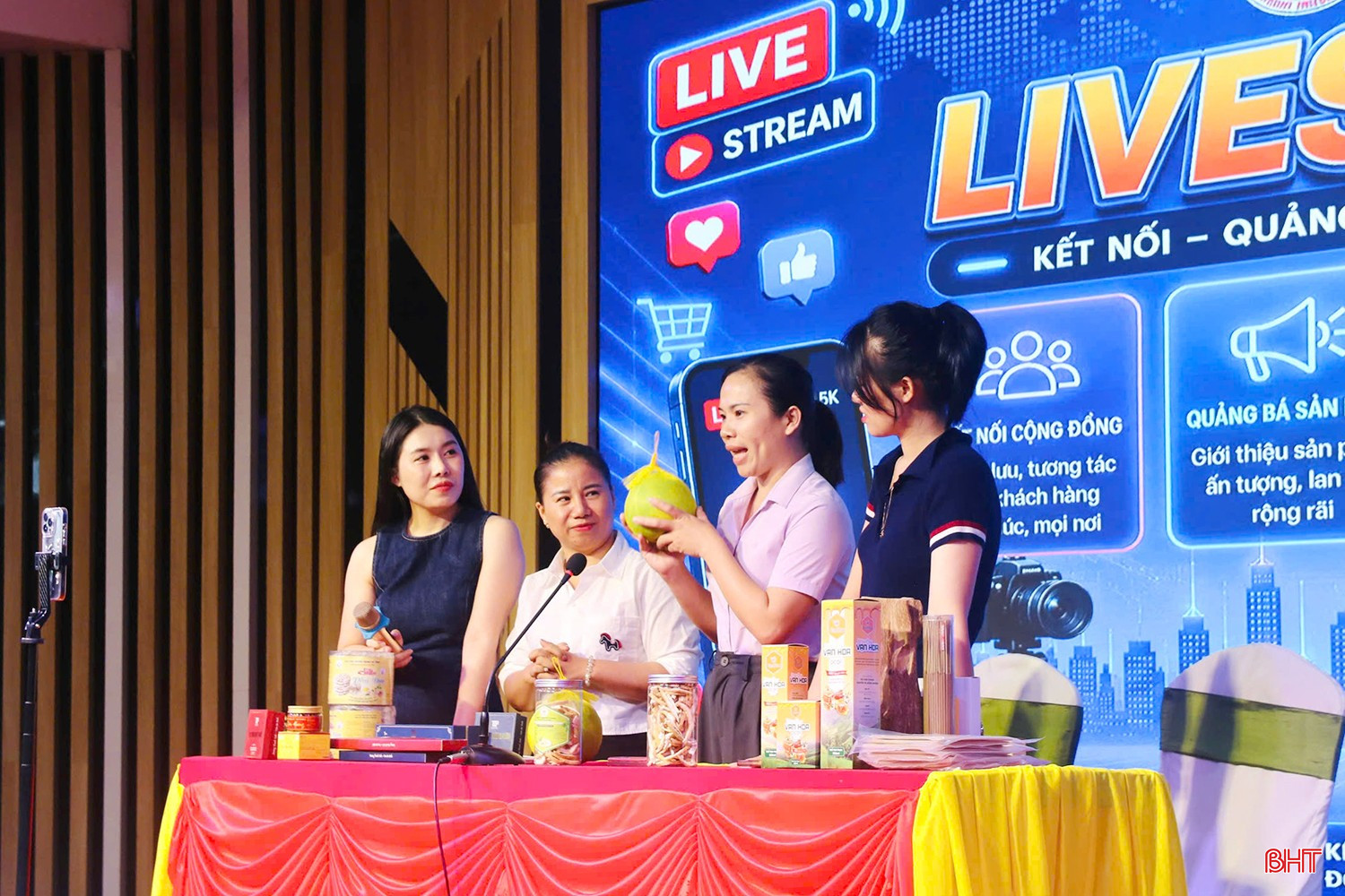 bqbht_br_hoi-dn-tre-tap-huan-chuyen-doi-so-1.jpg