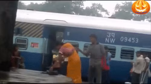 ten cuop bi danh te tua vi dung nham nu hiep