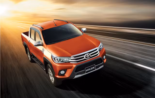 ra mat toyota hilux 2016 dong co va hop so moi gia re hon