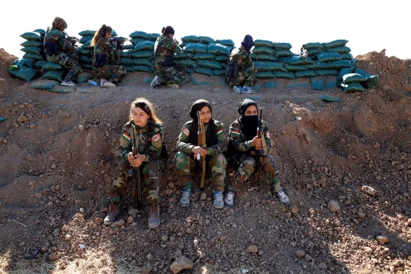 nhung nu chien binh nguoi kurd tren chien truong chong is o mosul
