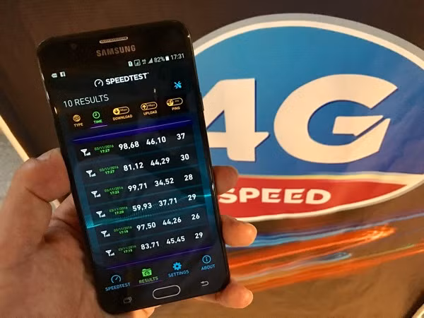 vinaphone tro thanh nha mang dau tien cung cap 4g tai viet nam