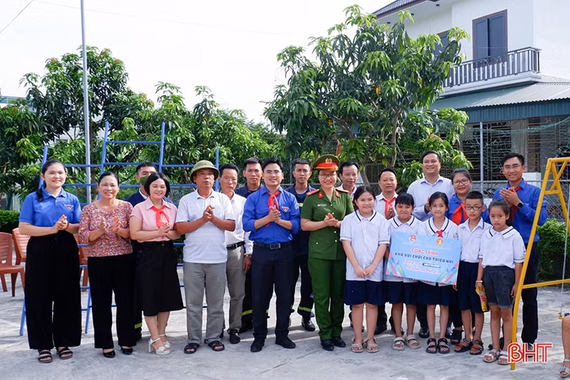 Khởi công Ngôi nhà khăn quàng đỏ” cho học sinh TP Hà Tĩnh