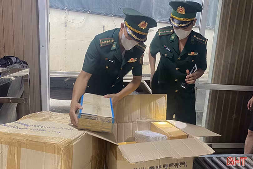 Thu giữ hơn 1.300 tài liệu “Pháp môn Diệu âm” tại cửa khẩu Hà Tĩnh