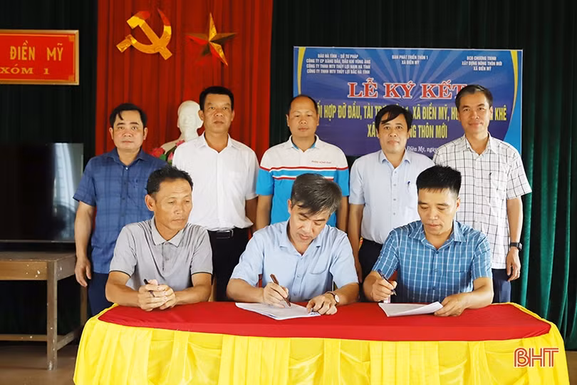 Chung sức cùng thôn khó khăn xây dựng nông thôn mới