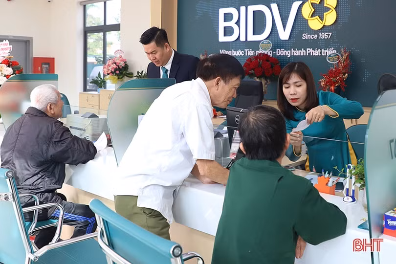 Cơ hội trúng ô tô Mazda 2 khi gửi tiết kiệm tại BIDV Hà Tĩnh