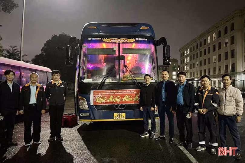 Những chuyến xe công đoàn chở niềm vui ngày cuối năm