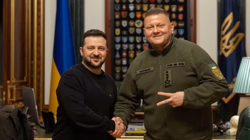 Tổng thống Ukraine thay Tổng tư lệnh quân đội