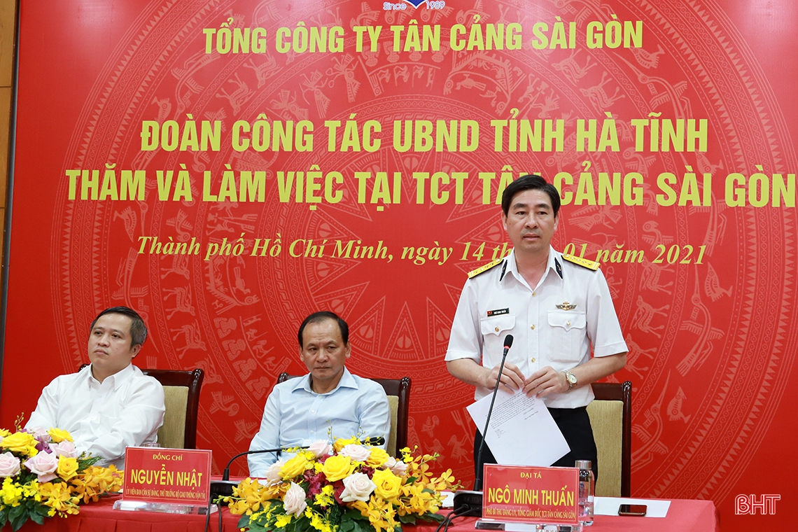 Hà Tĩnh - Tân Cảng Sài Gòn ký ghi nhớ hợp tác lĩnh vực cảng biển, logistics