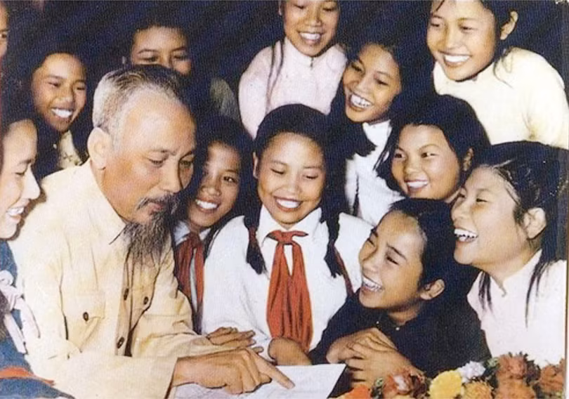 Thanh niên là lực lượng tiên phong của cách mạng