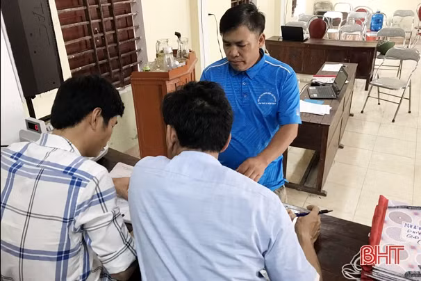 Bàn giao mặt bằng để khởi công dự án Nhiệt điện Vũng Áng 2 vào trung tuần tháng 4