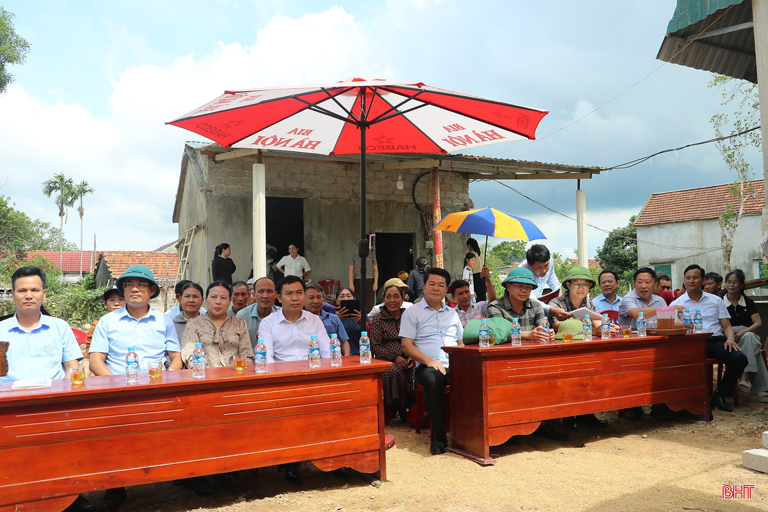bqbht_br_10-3427.jpg