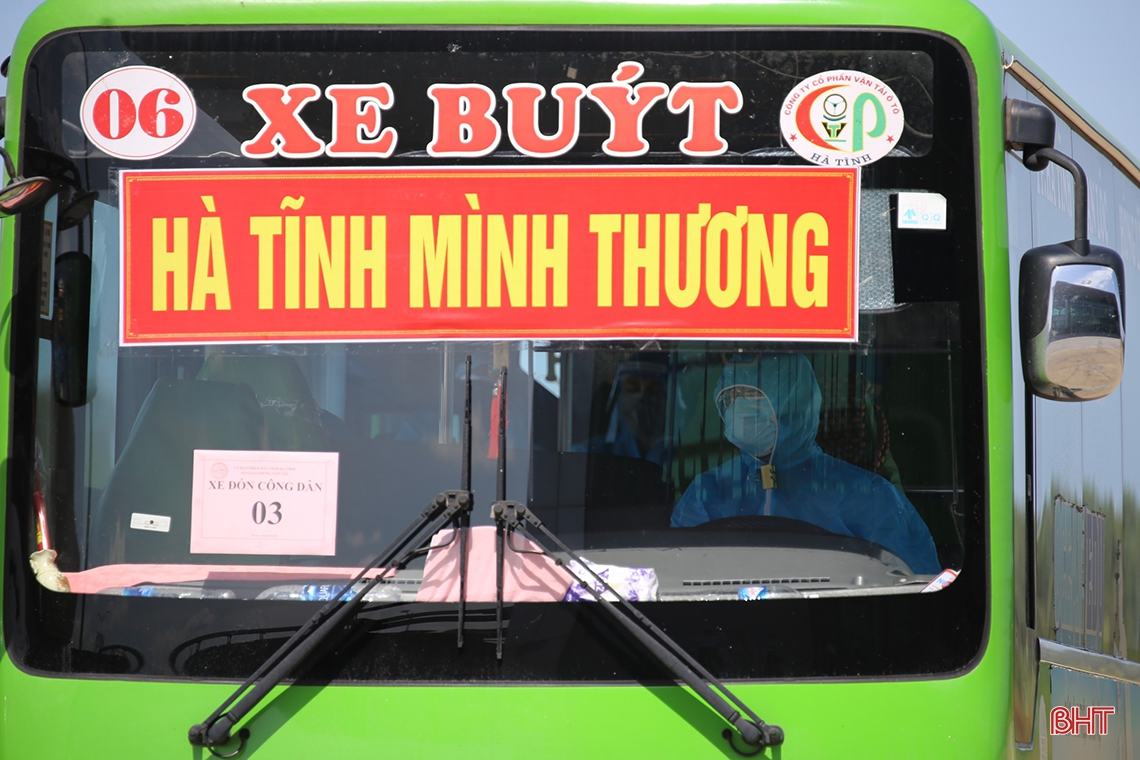 Chuyến bay thứ 5 đón 199 công dân Hà Tĩnh về quê an toàn