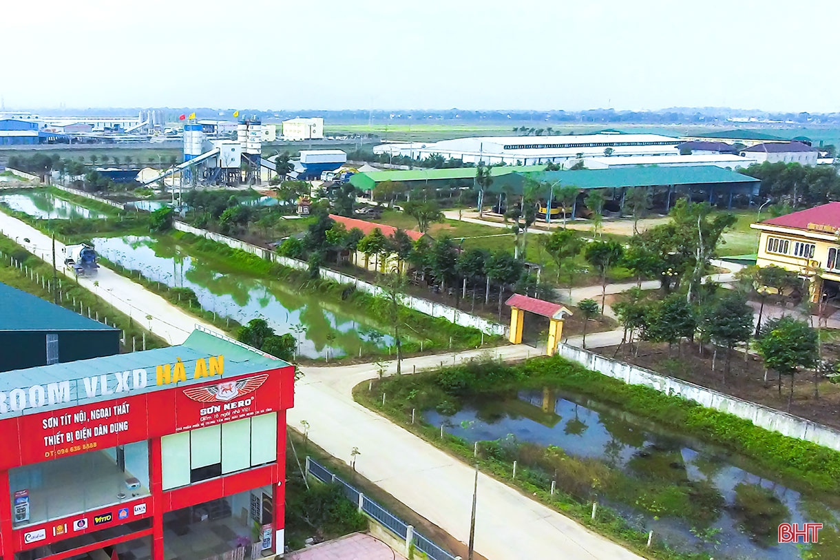 Cẩm Xuyên tạo đột phá về du lịch, dịch vụ, sớm thành huyện nông thôn mới nâng cao