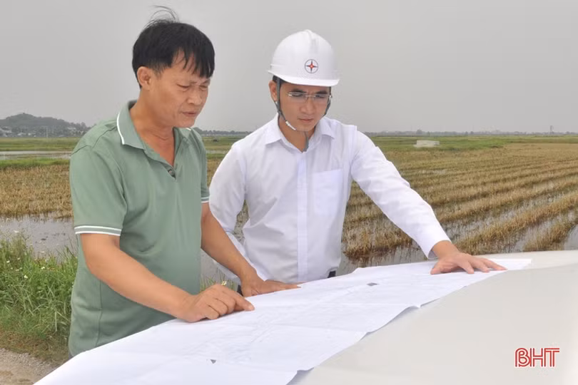 Gia tăng độ tin cậy cung cấp điện ở Hà Tĩnh
