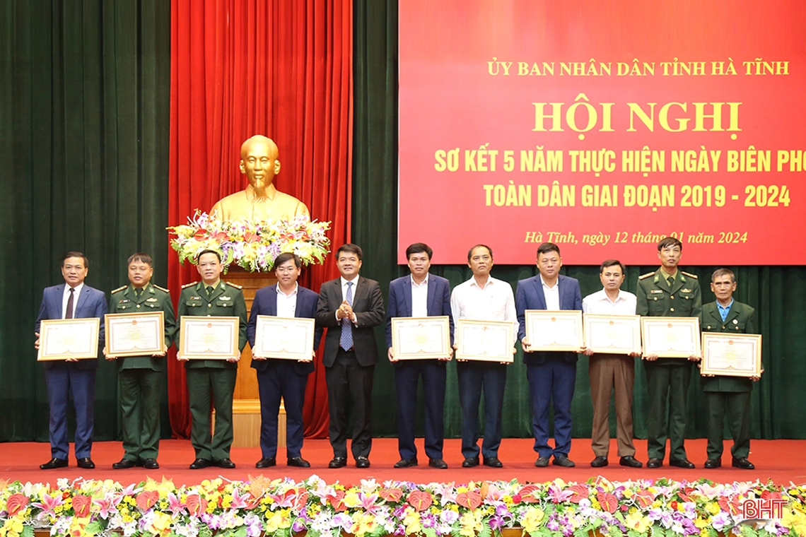 Xây dựng “thế trận lòng dân” trong bảo vệ vững chắc chủ quyền lãnh thổ, an ninh biên giới