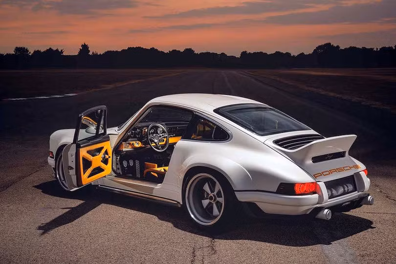 Diện kiến Singer DLS Porsche 911 hoàn hảo giá 41,5 tỷ