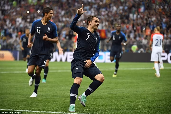 Pháp 4-2 Croatia: Gà trống gô-loa cất vang tiếng gáy