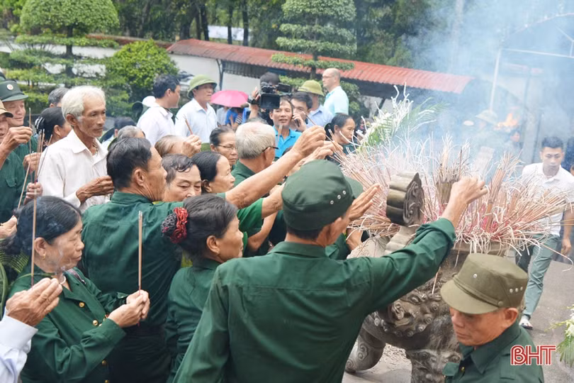 Rưng rưng ngày trở về...