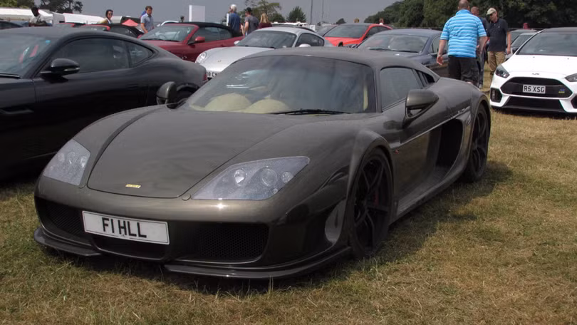 Bãi đậu xe sang đắt đỏ nhất thế giới ở Goodwood 2018