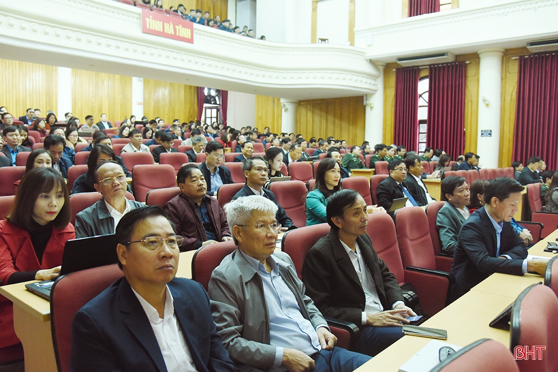 Hà Tĩnh kết nối 330 điểm cầu học tập, quán triệt Nghị quyết Hội nghị Trung ương 6