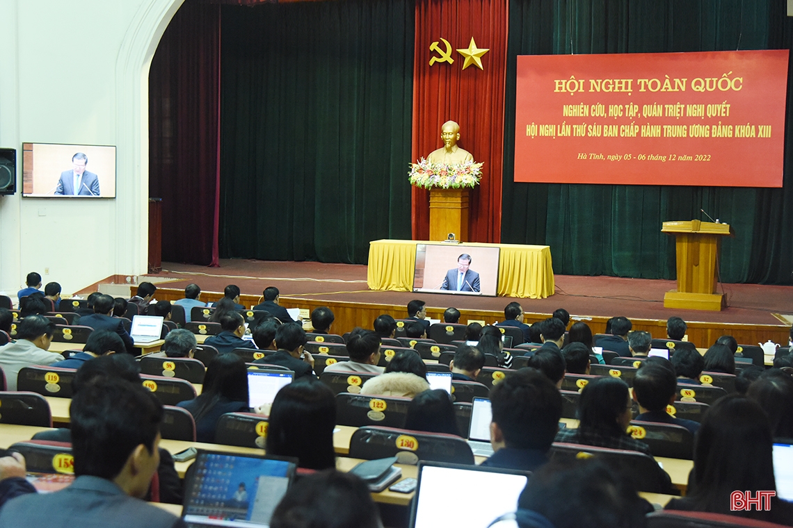Hà Tĩnh kết nối 330 điểm cầu học tập, quán triệt Nghị quyết Hội nghị Trung ương 6