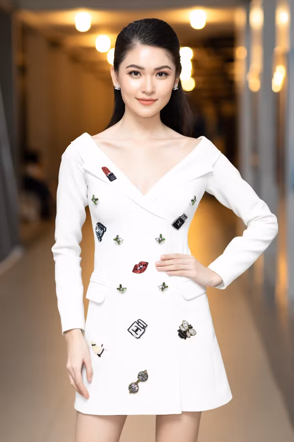 10 sao Việt mặc đẹp nhất tuần