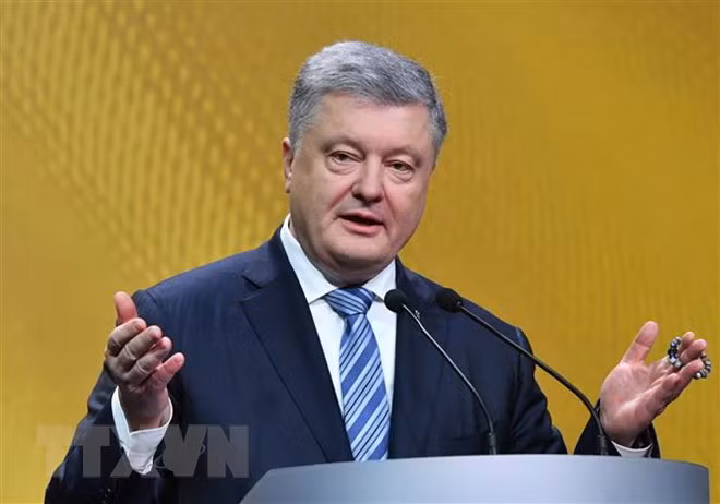 Thế giới ngày qua: Tổng thống Ukraine tuyên bố chấm dứt tình trạng chiến tranh