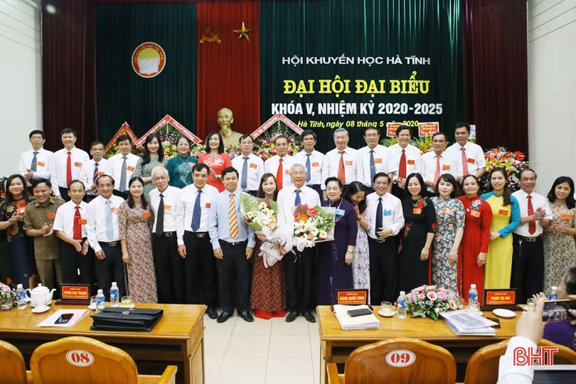 Nguyên Trưởng ban Văn hóa - Xã hội được bầu làm Chủ tịch Hội Khuyến học tỉnh Hà Tĩnh