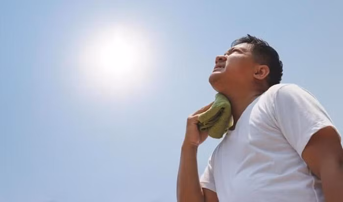 Dấu hiệu đáng sợ cảnh báo cơ thể đang say nắng, phải cấp cứu ngay kẻo hối không kịp