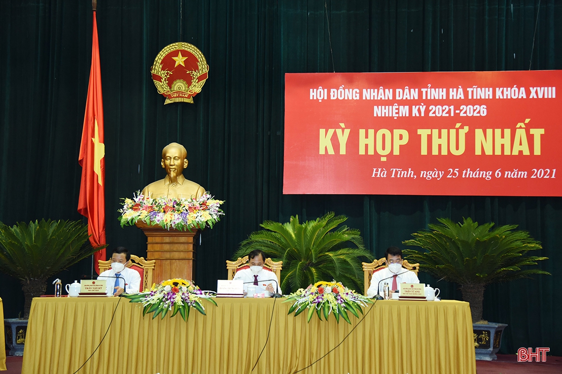 Kỳ họp thứ nhất, HĐND tỉnh Hà Tĩnh khóa XVIII thành công tốt đẹp