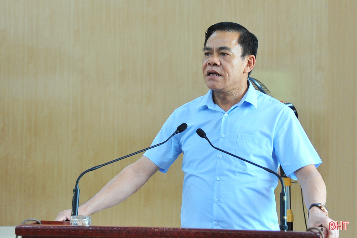 Chủ tịch UBND tỉnh Hà Tĩnh: Ưu tiên nguồn lực hỗ trợ Hương Khê xây dựng huyện nông thôn mới