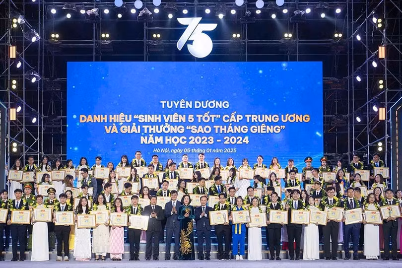 daibieunhandanvn.jpg