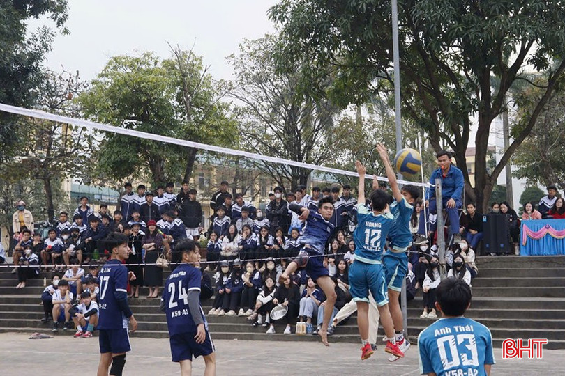 bqbht_br_agiai-bong-chyen-truong-thpt-ky-anh-2.jpg