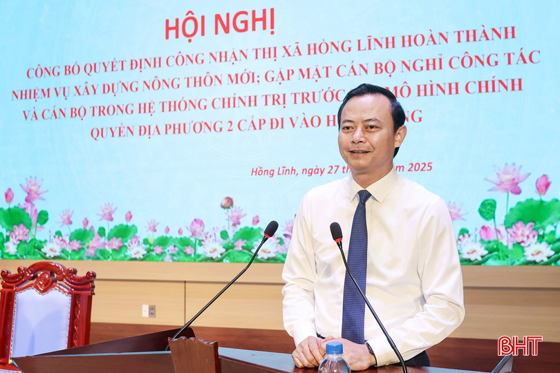 Trưởng Ban Tuyên giáo và Dân vận Tỉnh uỷ phát biểu tại hội nghị.
