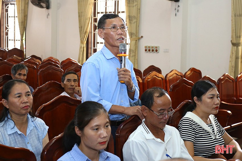 Ông Đặng Văn Ất (cử tri xã Tùng Lộc) kiến nghị một số vấn đề về an sinh xã hội và phát triển nông nghiệp.